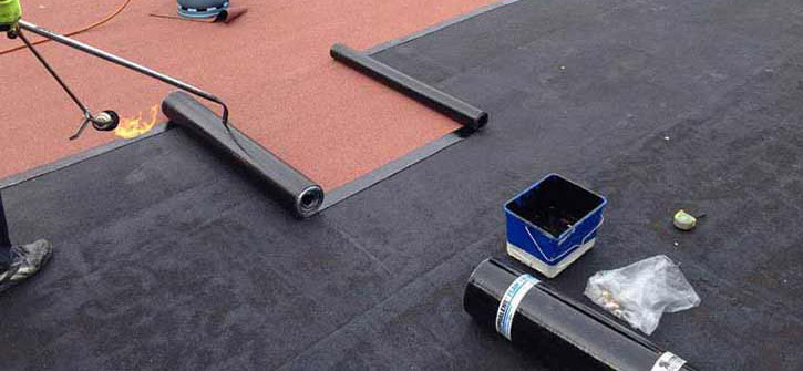 Étanchéité toit plat terrasse - Ets Le Compagnon : artisan couvreur étancheur en Normandie : Etanchéité toit plat terrasse par membrane bitumeuse. Artisan couvreur … isolation toiture et combles dans la Manche (50), le Calvados (14), l'Eure (27), l'Orne (61) et la Seine-Maritime (76). ETS LE COMPAGNON COUVREUR